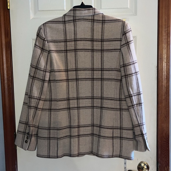 VTG-L.L. Bean-8 Reg-tan plaid-long sleeve, wool& cashmere blend,  blazer/jacket. - Picture 2 of 15